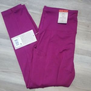 Balance Capri pants, size M, NWT